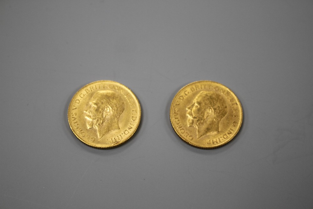 Two George V 1912 gold full sovereigns.